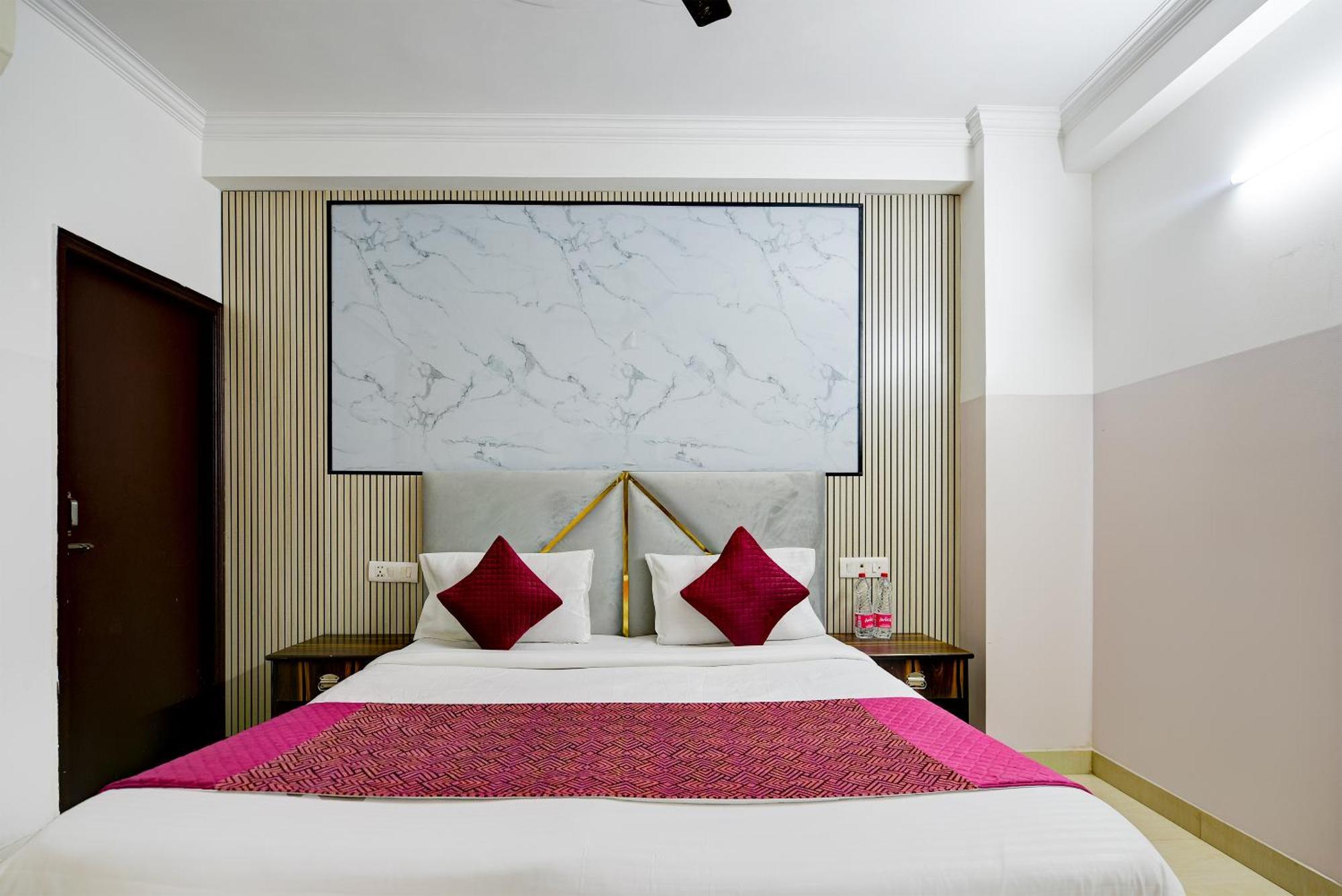 Hotel Galaxy Near Delhi Airport New Delhi Exterior photo